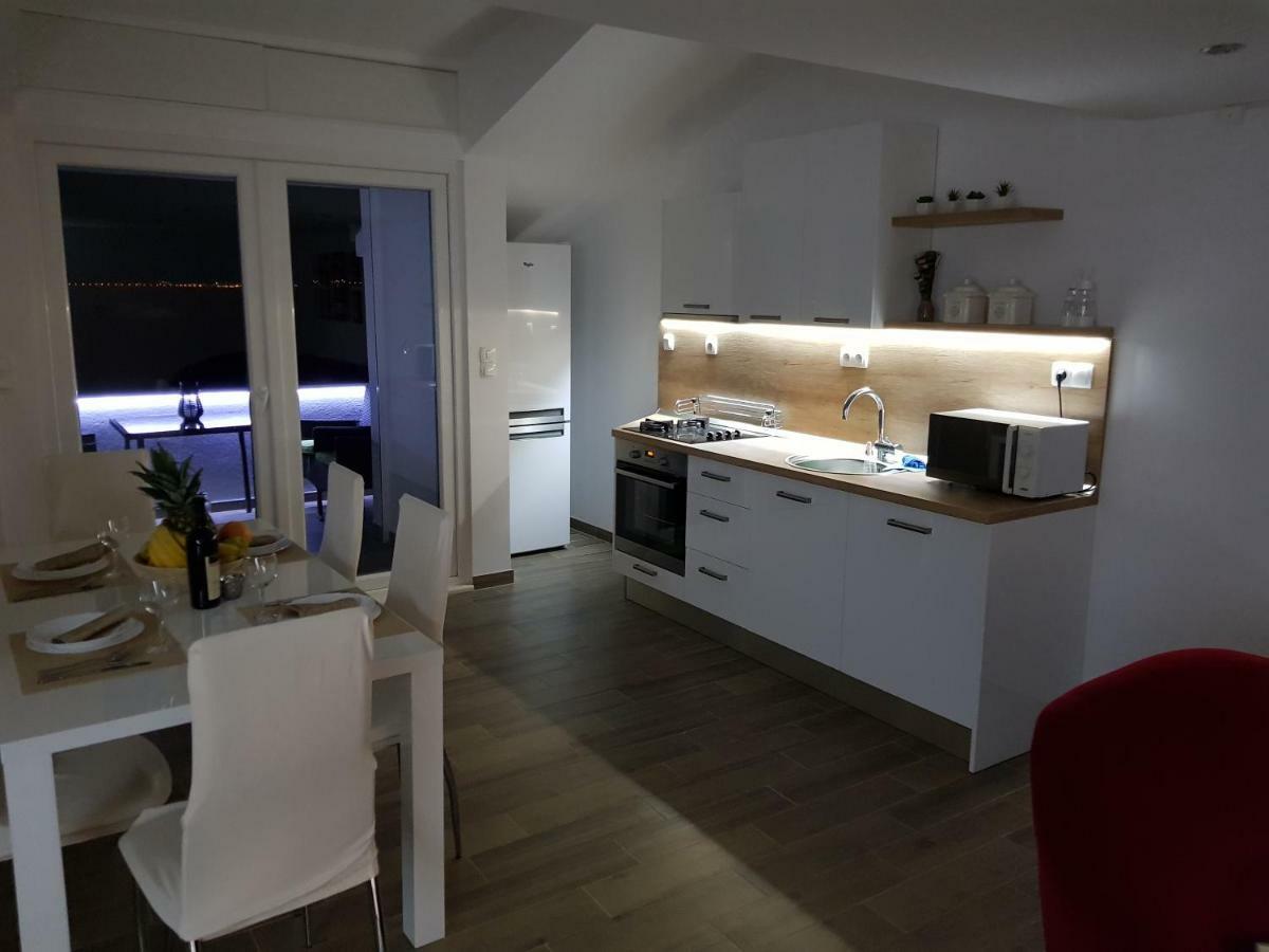 Apartament Perla Castellana Kaštela Zewnętrze zdjęcie